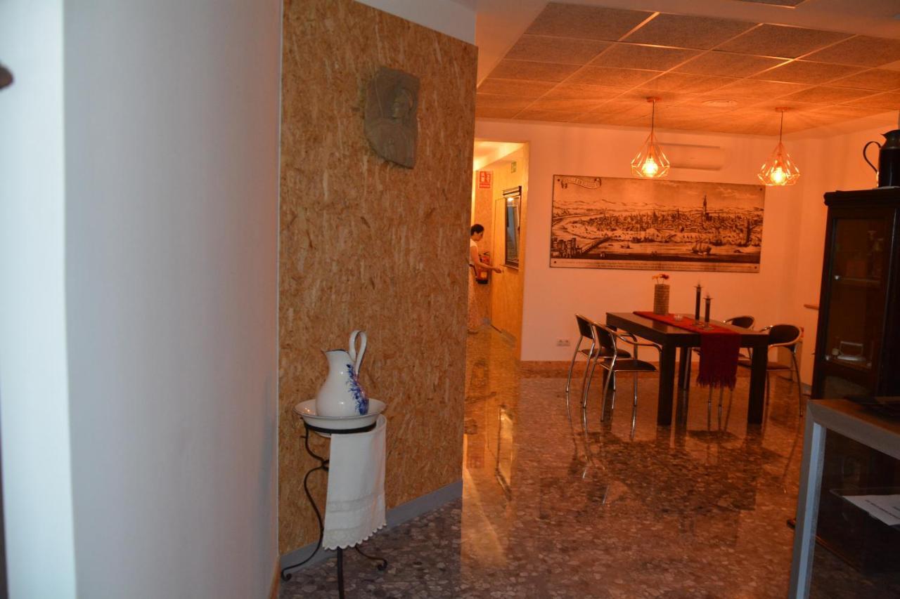 Italica Hostel Santiponce Dış mekan fotoğraf