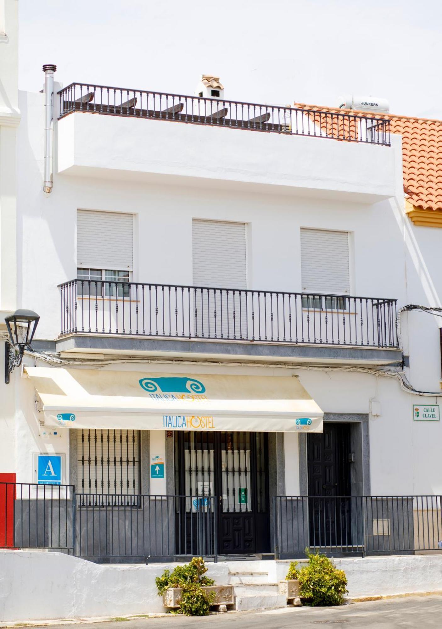 Italica Hostel Santiponce Dış mekan fotoğraf